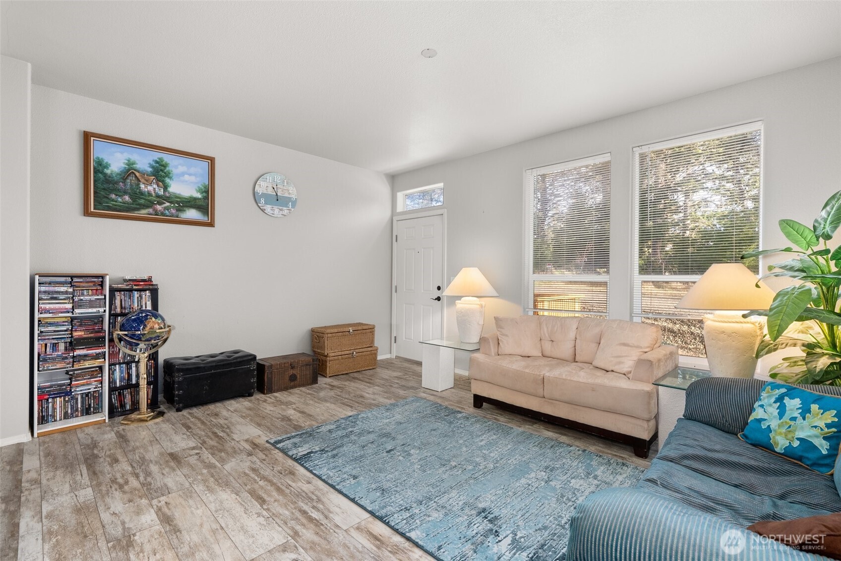 4 Lakeview Lane South Bend WA 98586
