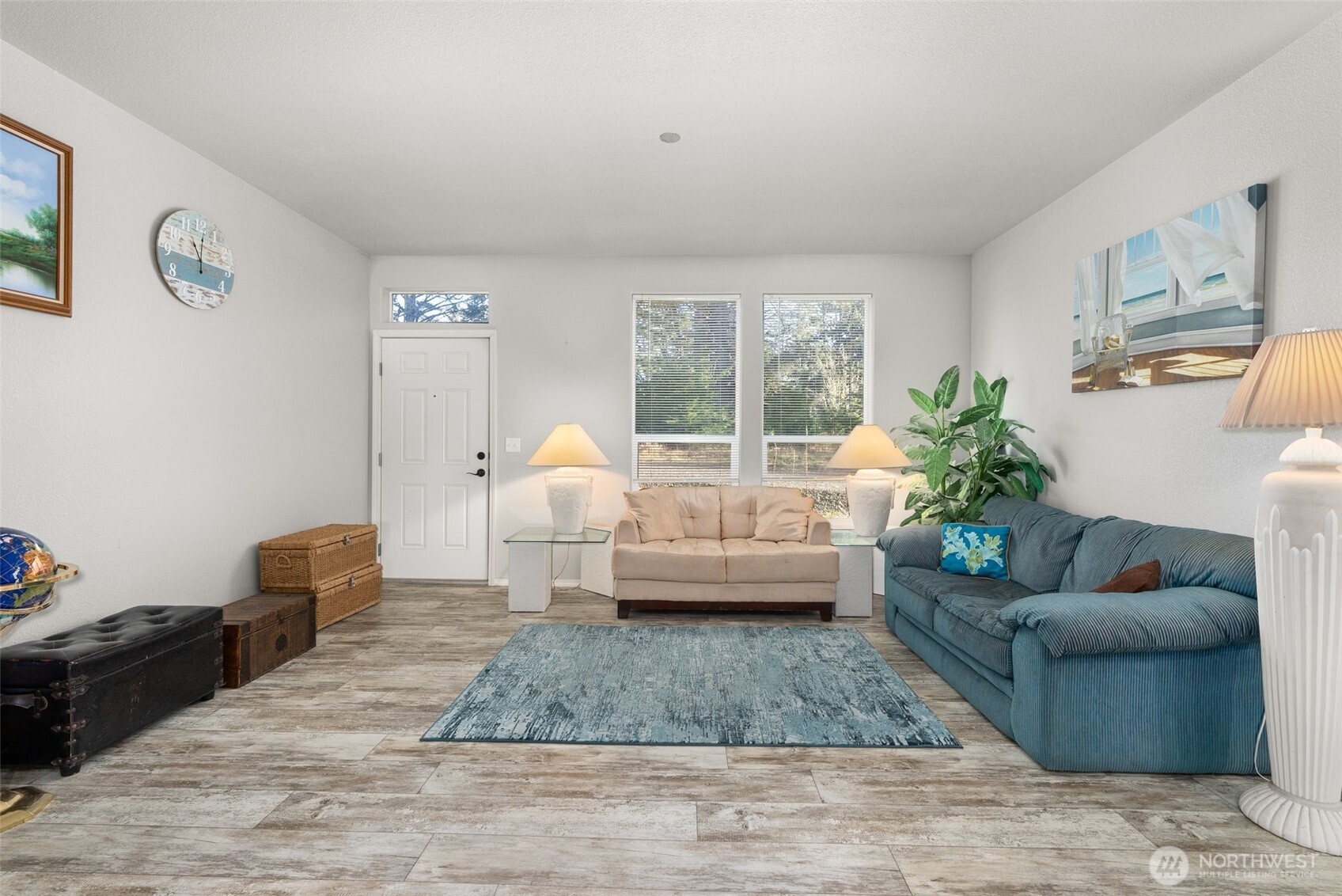 4 Lakeview Lane South Bend WA 98586