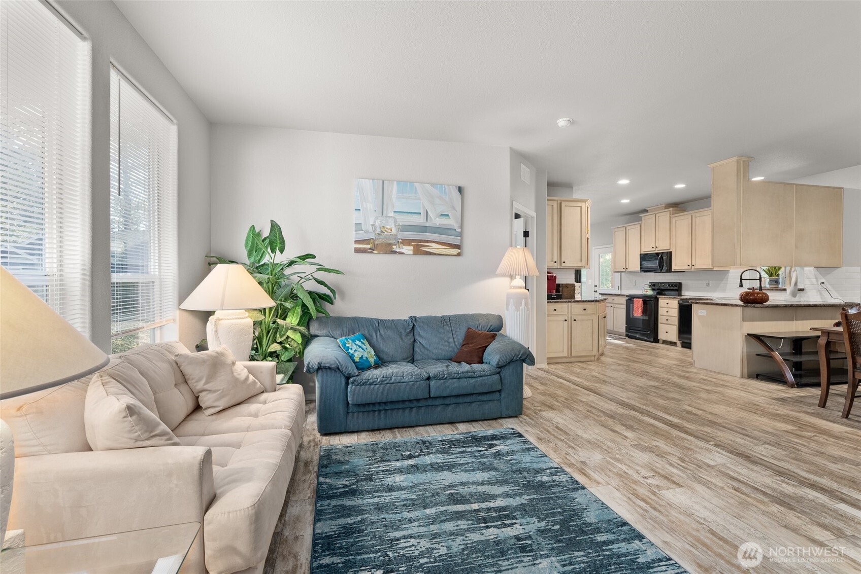 4 Lakeview Lane South Bend WA 98586