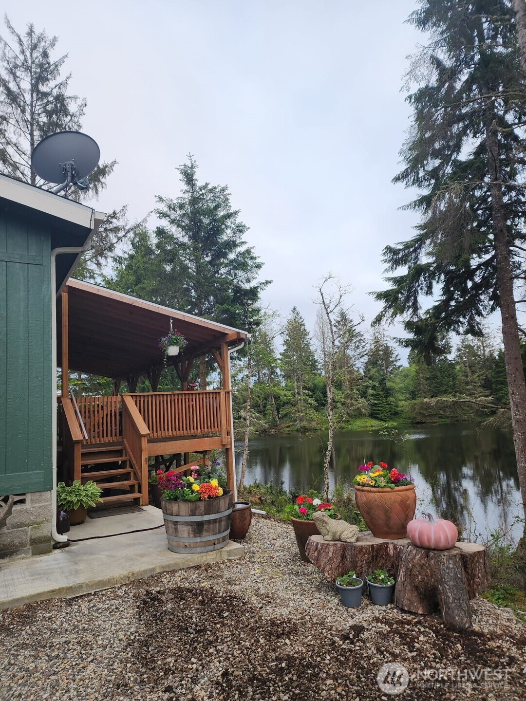 4 Lakeview Lane South Bend WA 98586