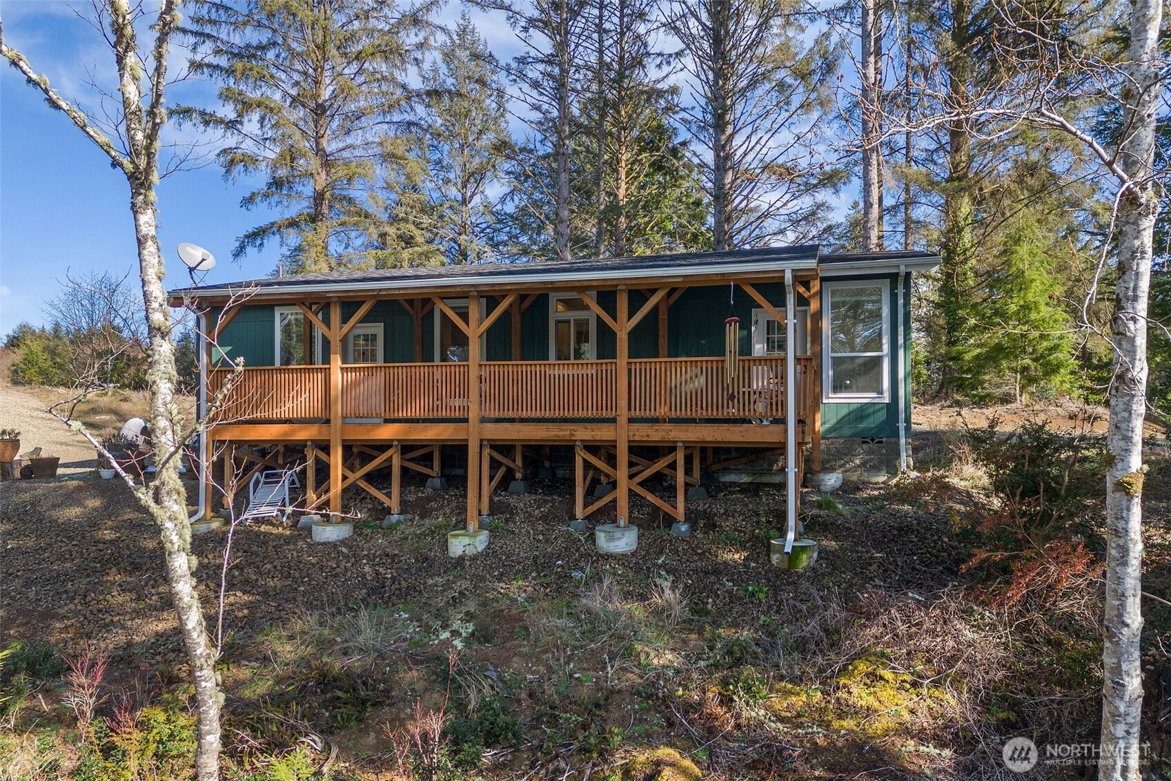 4 Lakeview Lane South Bend WA 98586