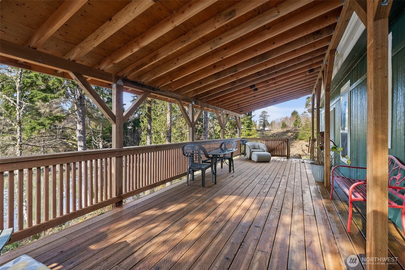 4 Lakeview Lane South Bend WA 98586