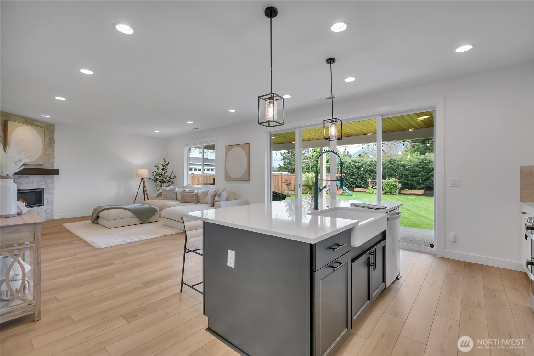 164 Hogan Drive Enumclaw WA 98022