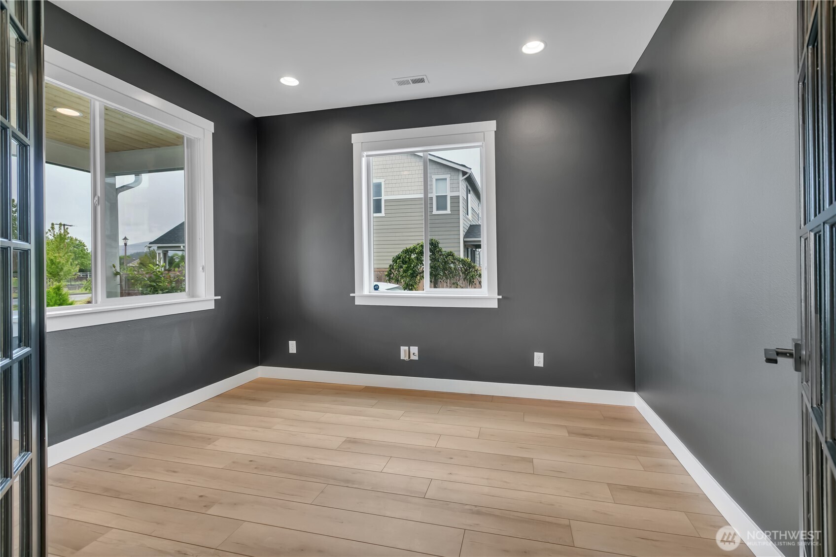 164 Hogan Drive Enumclaw WA 98022