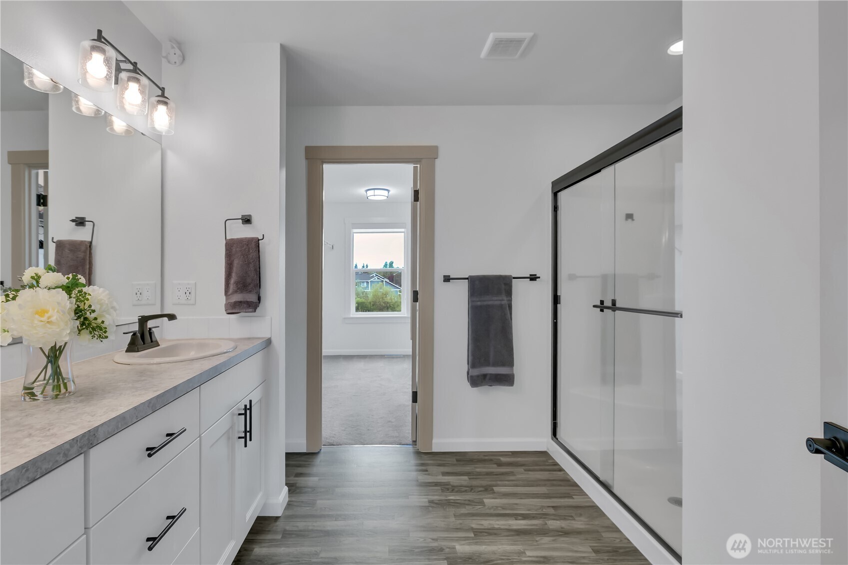 164 Hogan Drive Enumclaw WA 98022