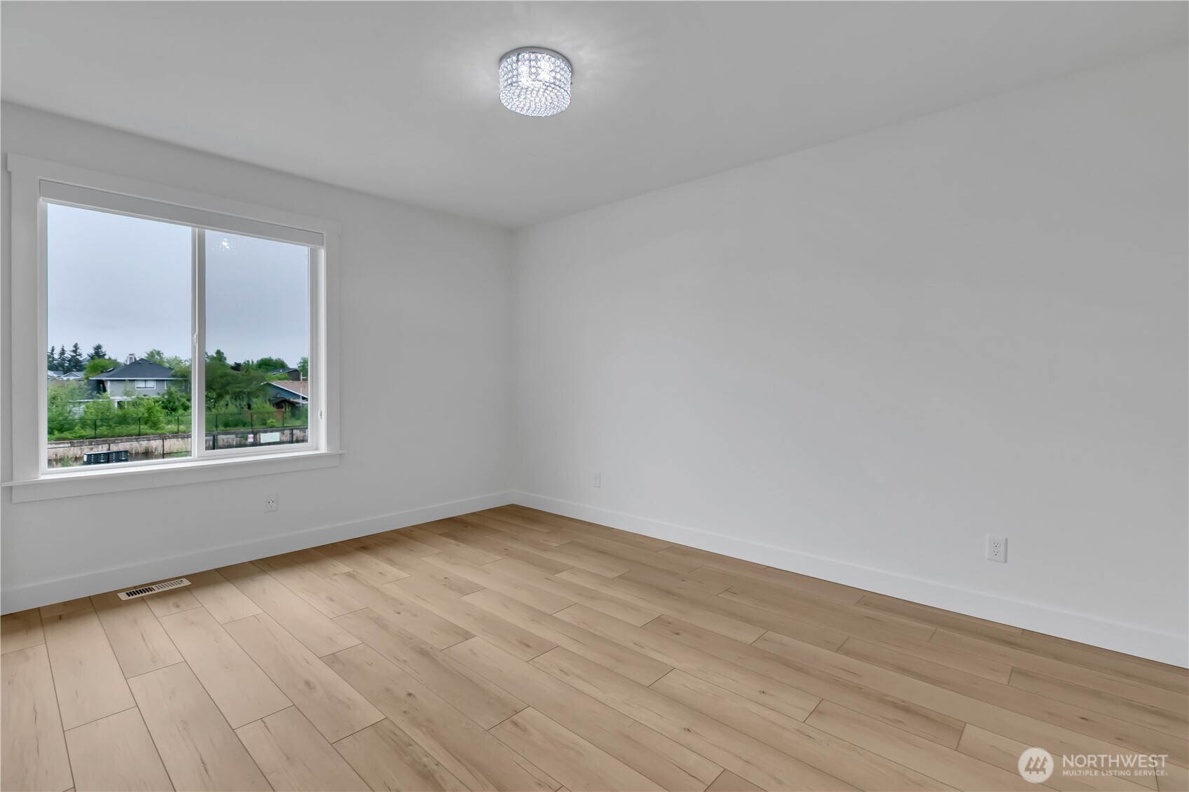 164 Hogan Drive Enumclaw WA 98022