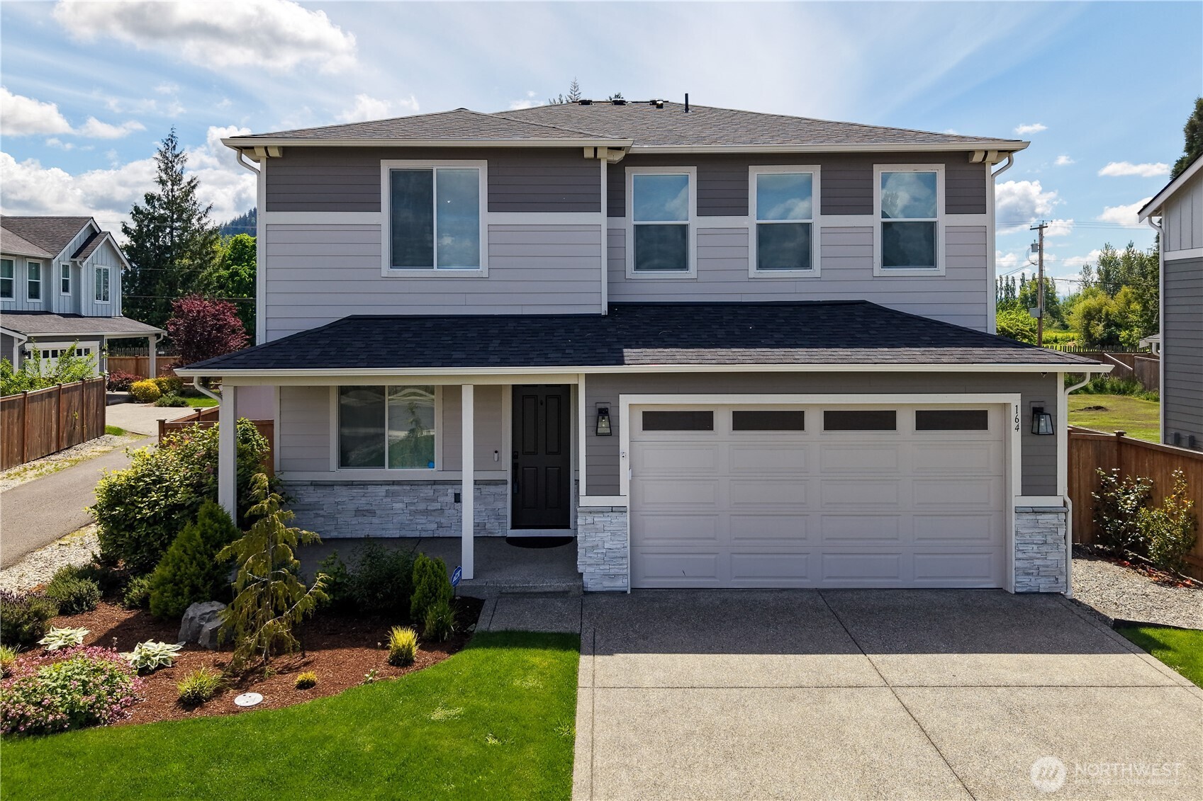 164 Hogan Drive Enumclaw WA 98022