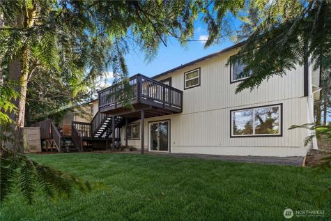 12615 68th Avenue Court E Puyallup WA 98373