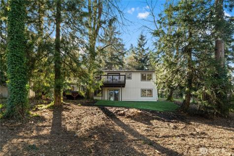 12615 68th Avenue Court E Puyallup WA 98373