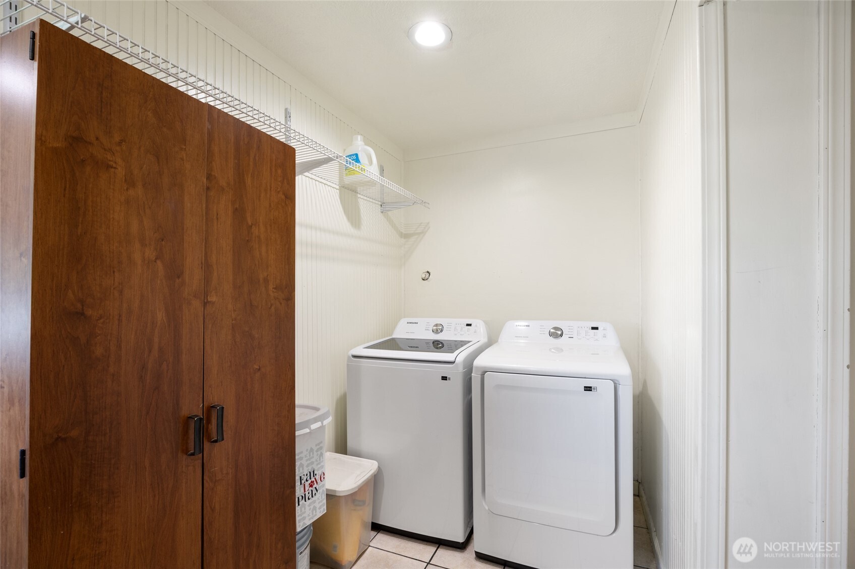 1046 W Gem Avenue Moses Lake WA 98837