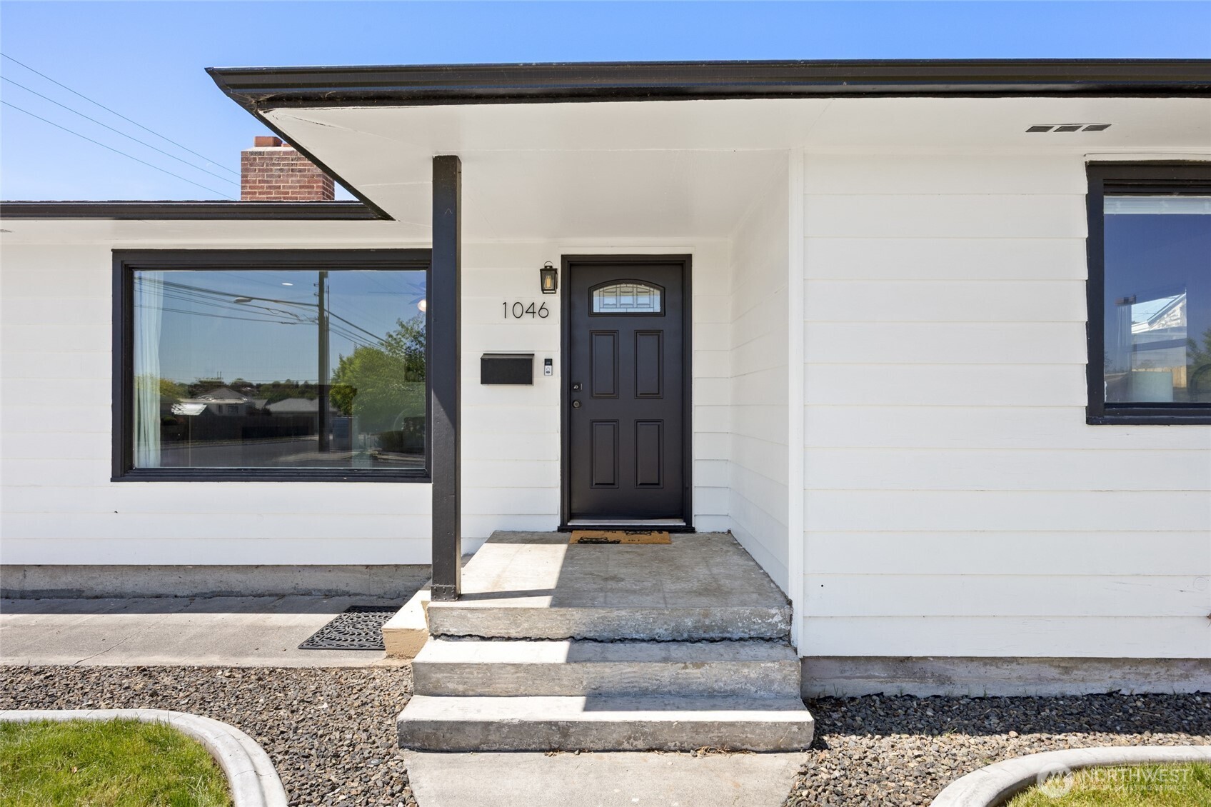 1046 W Gem Avenue Moses Lake WA 98837