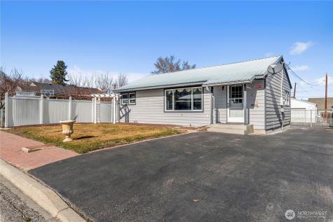 612 Lynn Street Wenatchee WA 98801