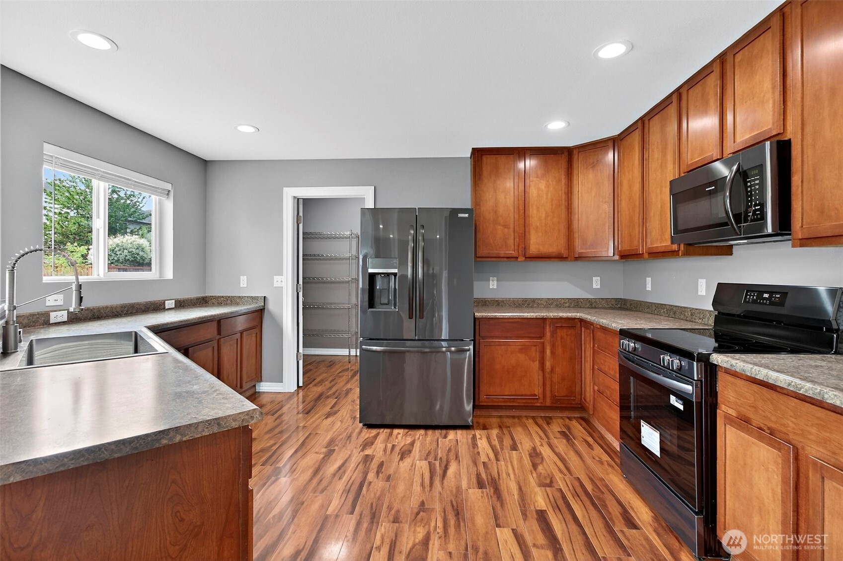 9430 185th Street Ct E Puyallup WA 98375
