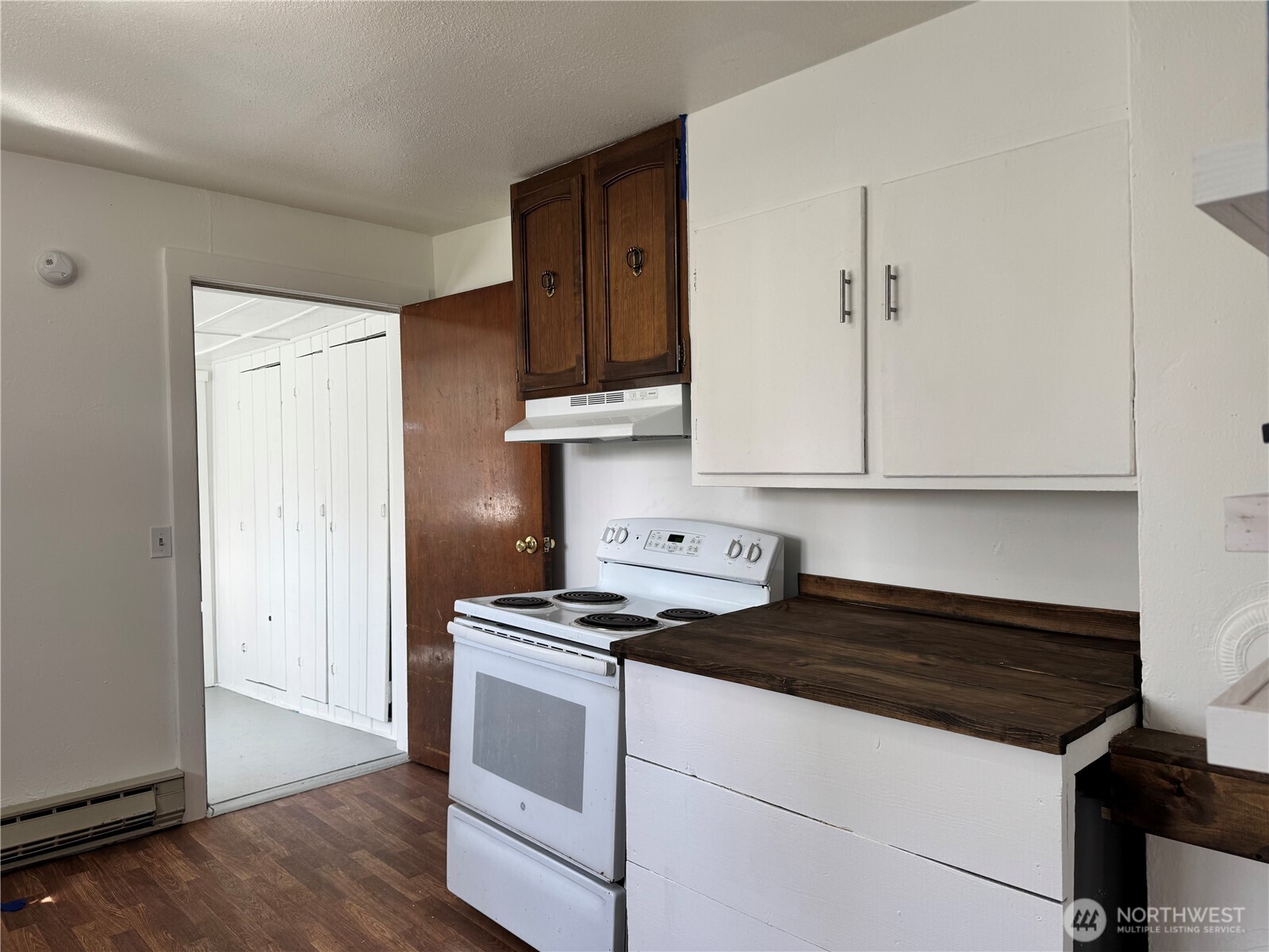 61 N Kean Street Republic WA 99166