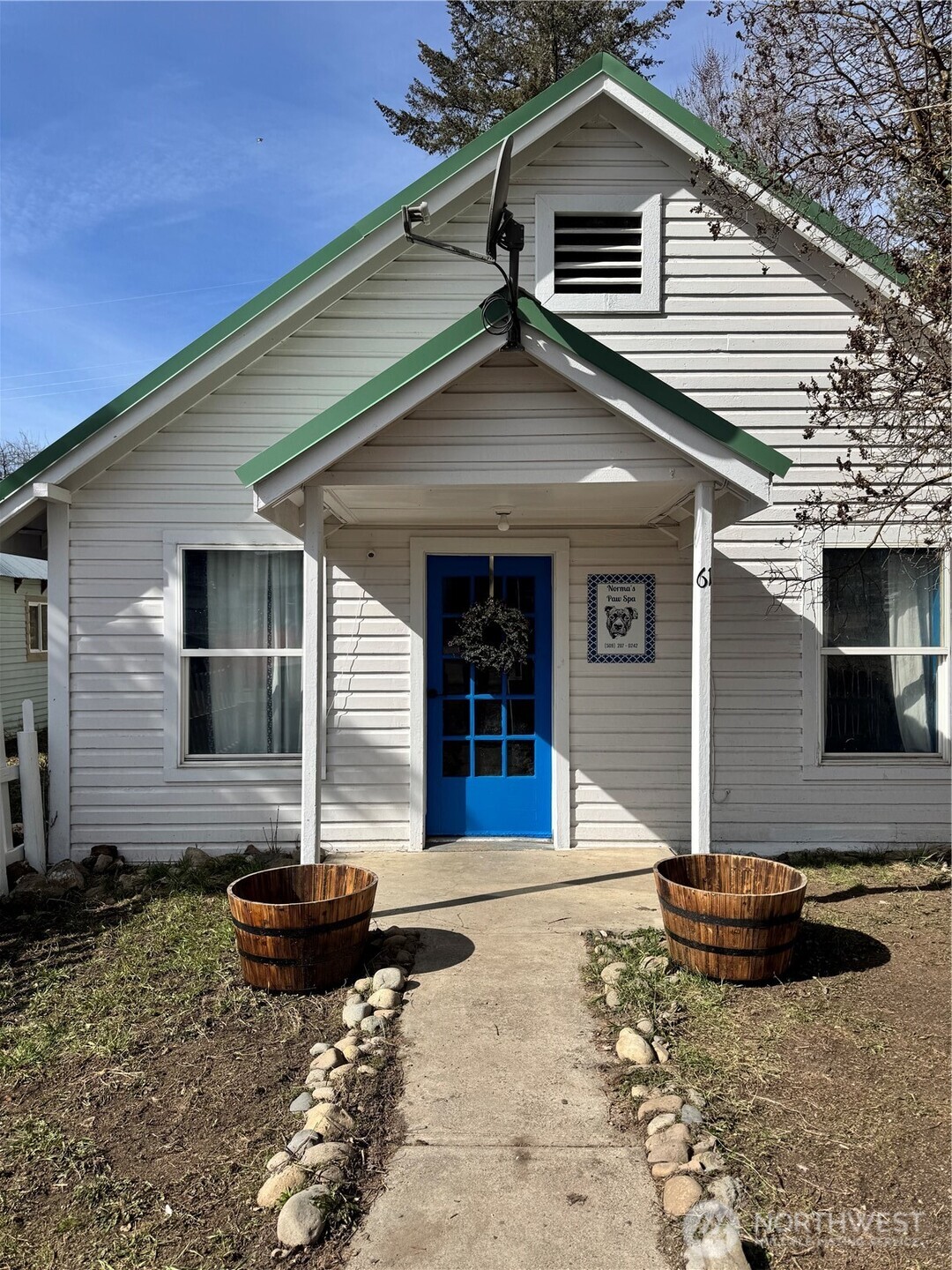 61 N Kean Street Republic WA 99166