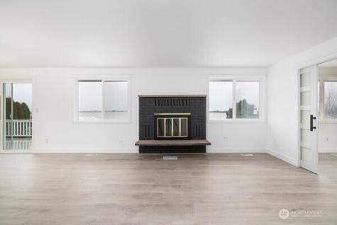 11586 Scott Road Bow WA 98232