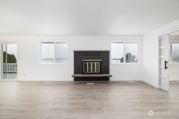 11586 Scott Road Bow WA 98232