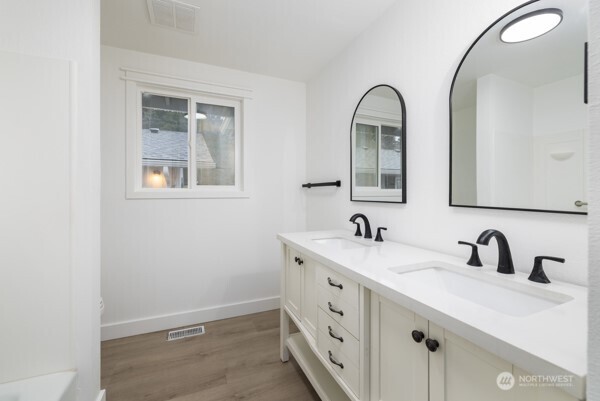 11586 Scott Road Bow WA 98232