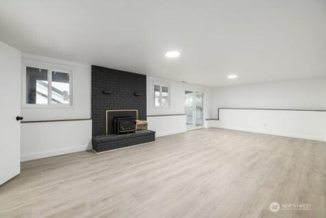 11586 Scott Road Bow WA 98232