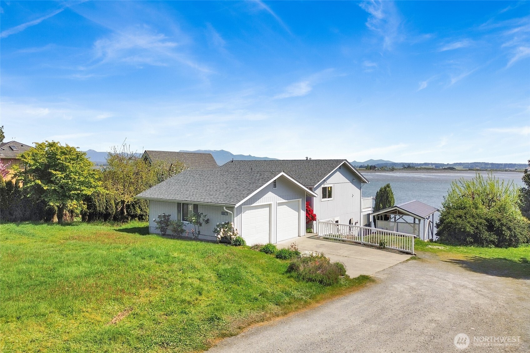 11586 Scott Road Bow WA 98232