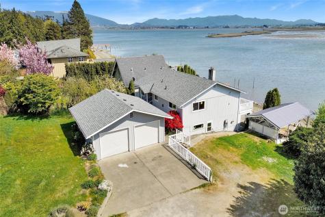 11586 Scott Road Bow WA 98232