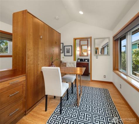 6719 9th Avenue NW Seattle WA 98117