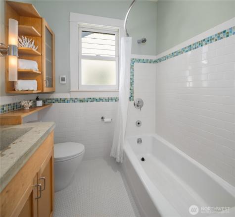 6719 9th Avenue NW Seattle WA 98117
