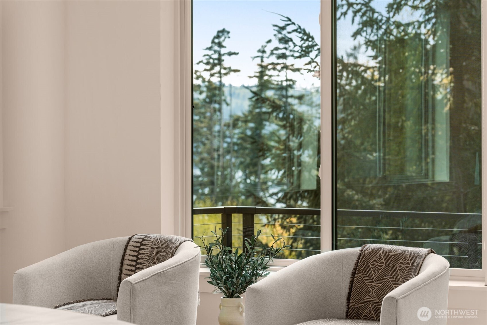10143 Battle Point Drive NE Bainbridge Island WA 98110