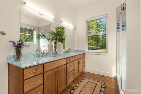 10143 Battle Point Drive NE Bainbridge Island WA 98110