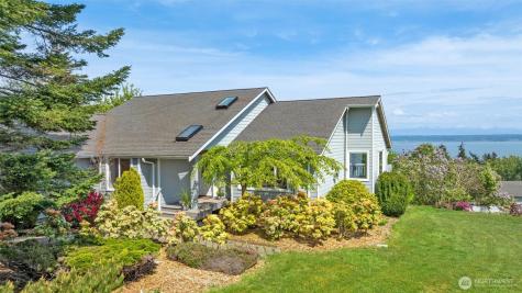 827 Michael Way Camano Island WA 98282