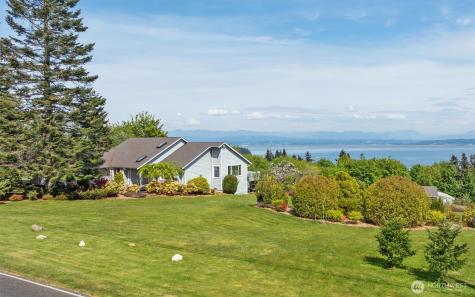 827 Michael Way Camano Island WA 98282