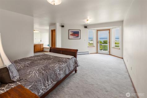 827 Michael Way Camano Island WA 98282