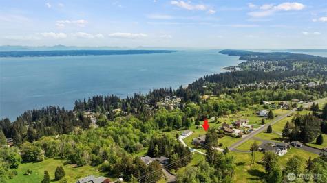 827 Michael Way Camano Island WA 98282