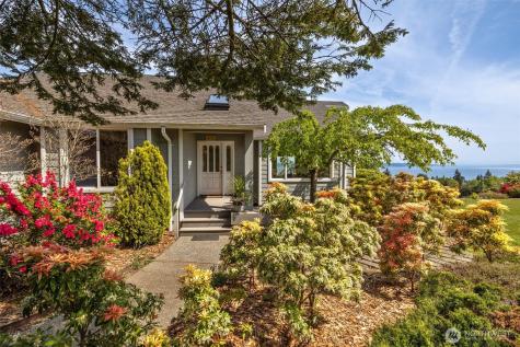 827 Michael Way Camano Island WA 98282
