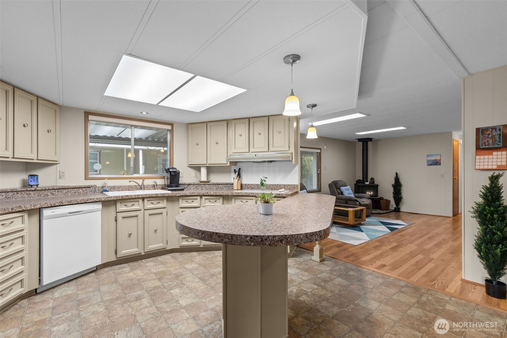 11436 SE 208th Street Kent WA 98031