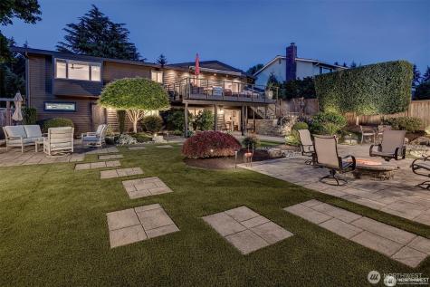 5829 112th Place NE Kirkland WA 98033