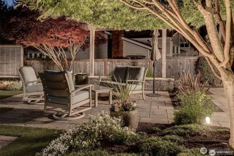 5829 112th Place NE Kirkland WA 98033