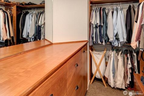 5829 112th Place NE Kirkland WA 98033