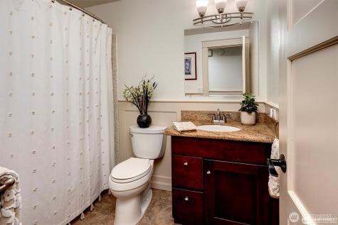 5829 112th Place NE Kirkland WA 98033