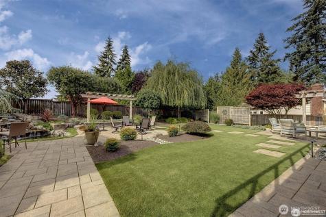 5829 112th Place NE Kirkland WA 98033