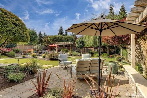 5829 112th Place NE Kirkland WA 98033