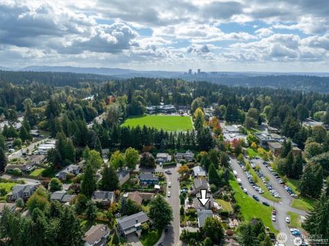 5829 112th Place NE Kirkland WA 98033