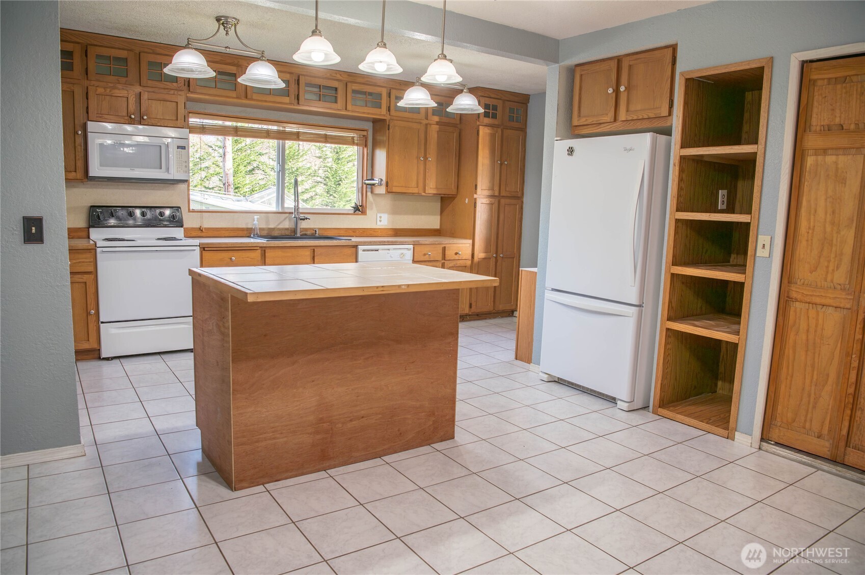 6720 Central Park Drive Aberdeen WA 98520
