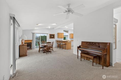 584 Canyon Drive East Wenatchee WA 98802