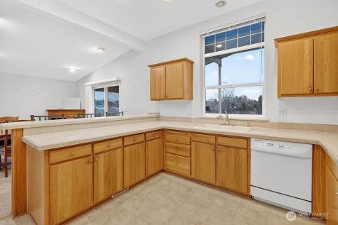 584 Canyon Drive East Wenatchee WA 98802