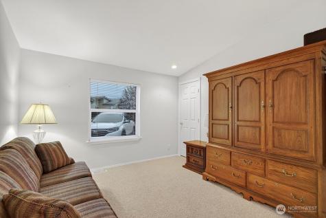 584 Canyon Drive East Wenatchee WA 98802