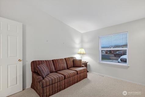 584 Canyon Drive East Wenatchee WA 98802