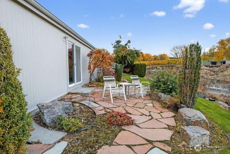 584 Canyon Drive East Wenatchee WA 98802