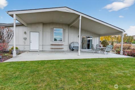 584 Canyon Drive East Wenatchee WA 98802