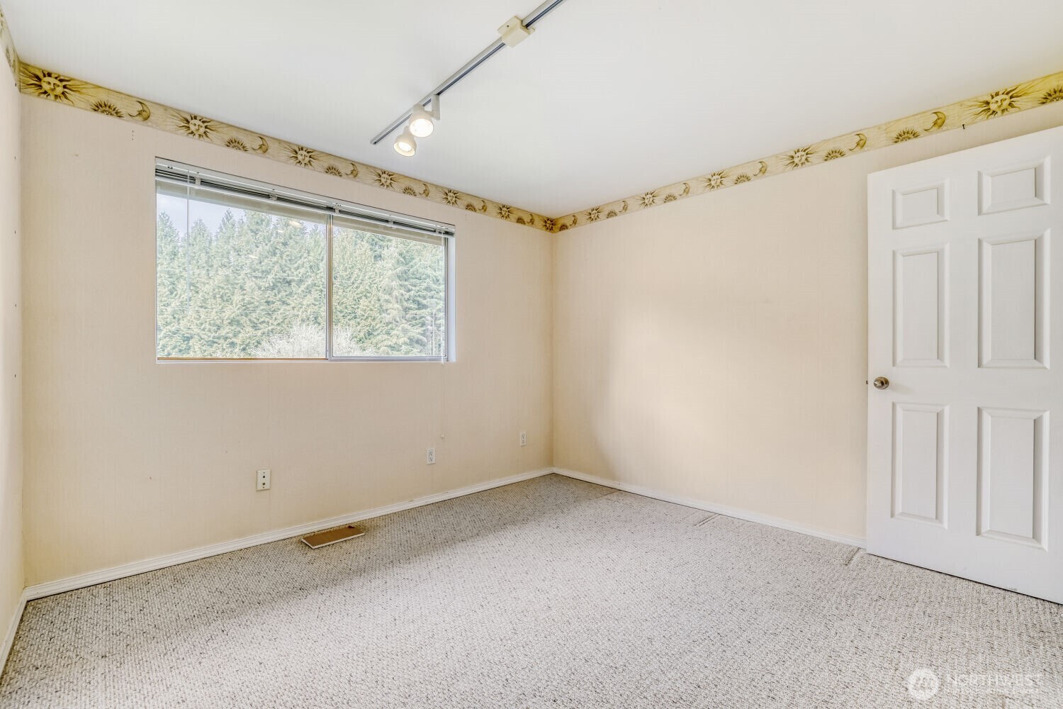 20115 48 Avenue SE Bothell WA 98012